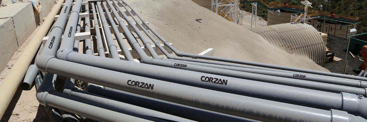 5 fortalezas clave de los tubos industriales Corzan® CPVC